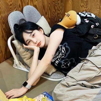 对某飞行员的追忆